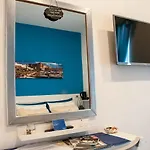 La Terrazza Ai Miracoli فندق مبيت وإفطار نابولي